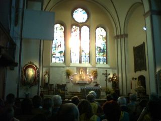 Rano tuż przed mszą św.